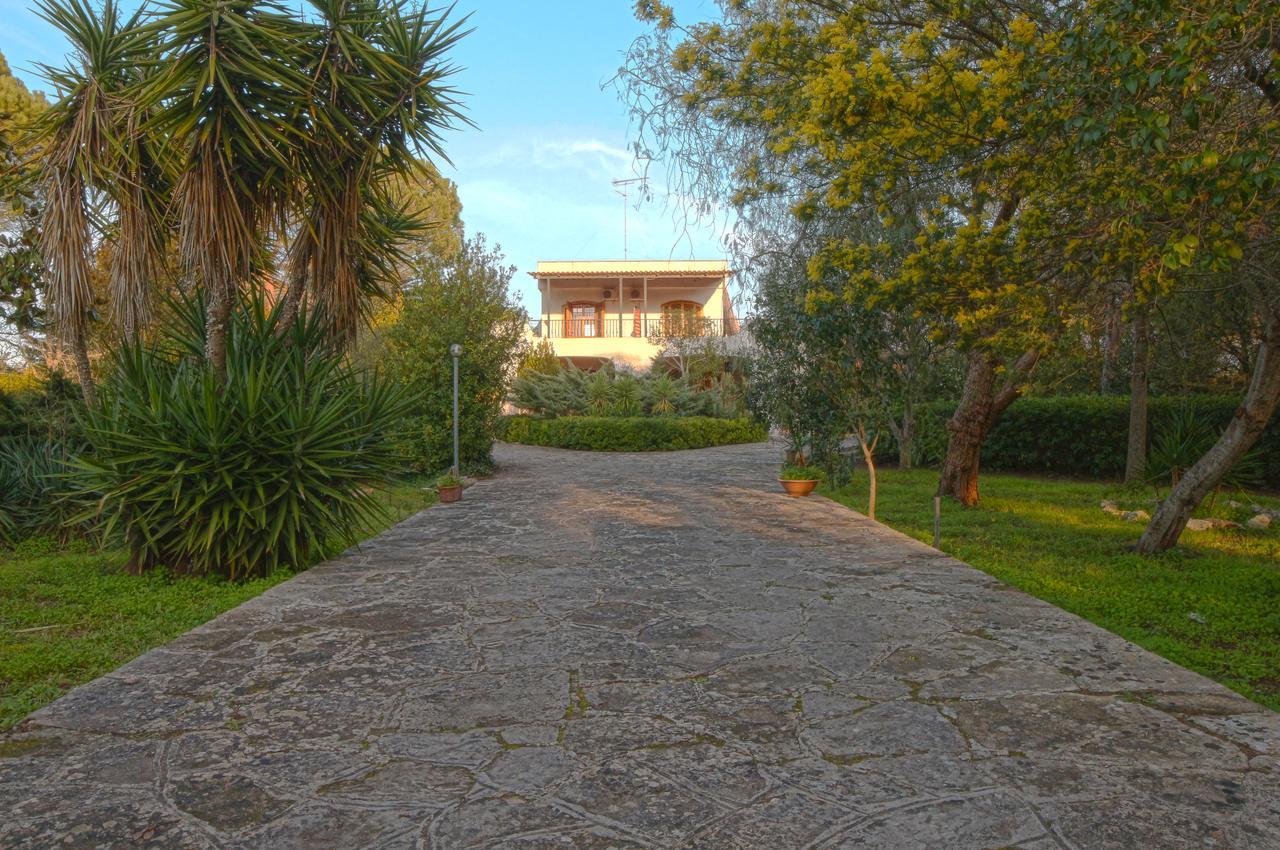 B&B Li Mari Lizzanello Экстерьер фото